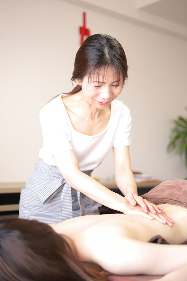 写真：咲泉光のヒーリングシャーマニックドレナージュの写真1